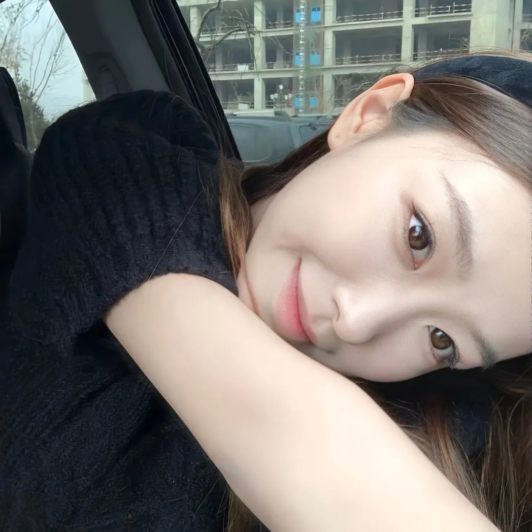 32颗药丸：我姐姐的自杀